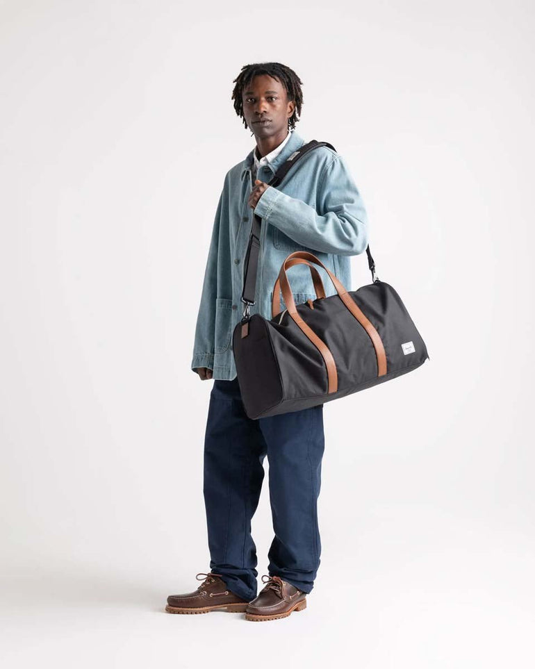 Herschel Duffles Black Herschel Novel Duffle - Black