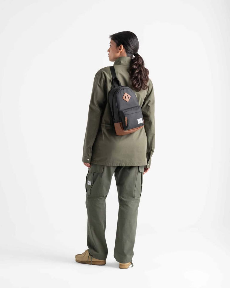 Herschel Sling Bag Navy/Tan Herschel Heritage Shoulder Bag - Navy/Tan