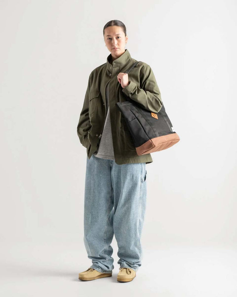 Herschel Tote Bag Black/Saddle Brown Herschel Heritage Tote - Black/Saddle Brown