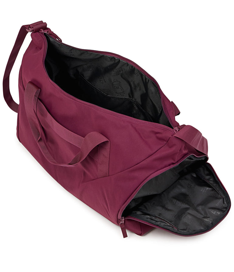 Jansport Duffles Cherry Lacquer JanSport Recharge Gym Bag Large - Cherry Lacquer
