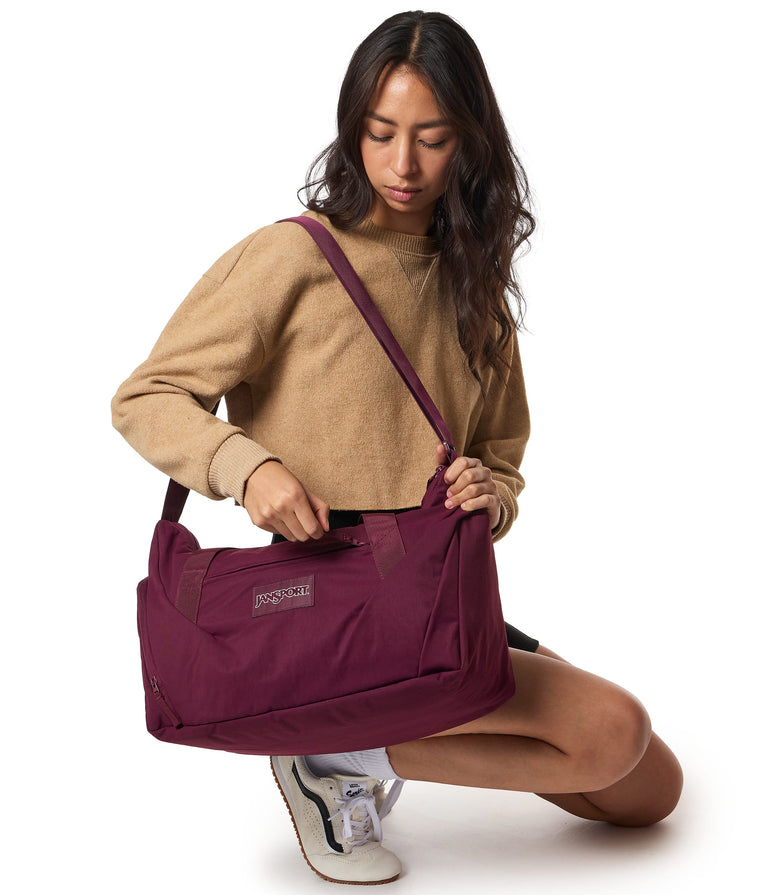 Jansport Duffles Cherry Lacquer JanSport Recharge Gym Bag Medium - Cherry Lacquer
