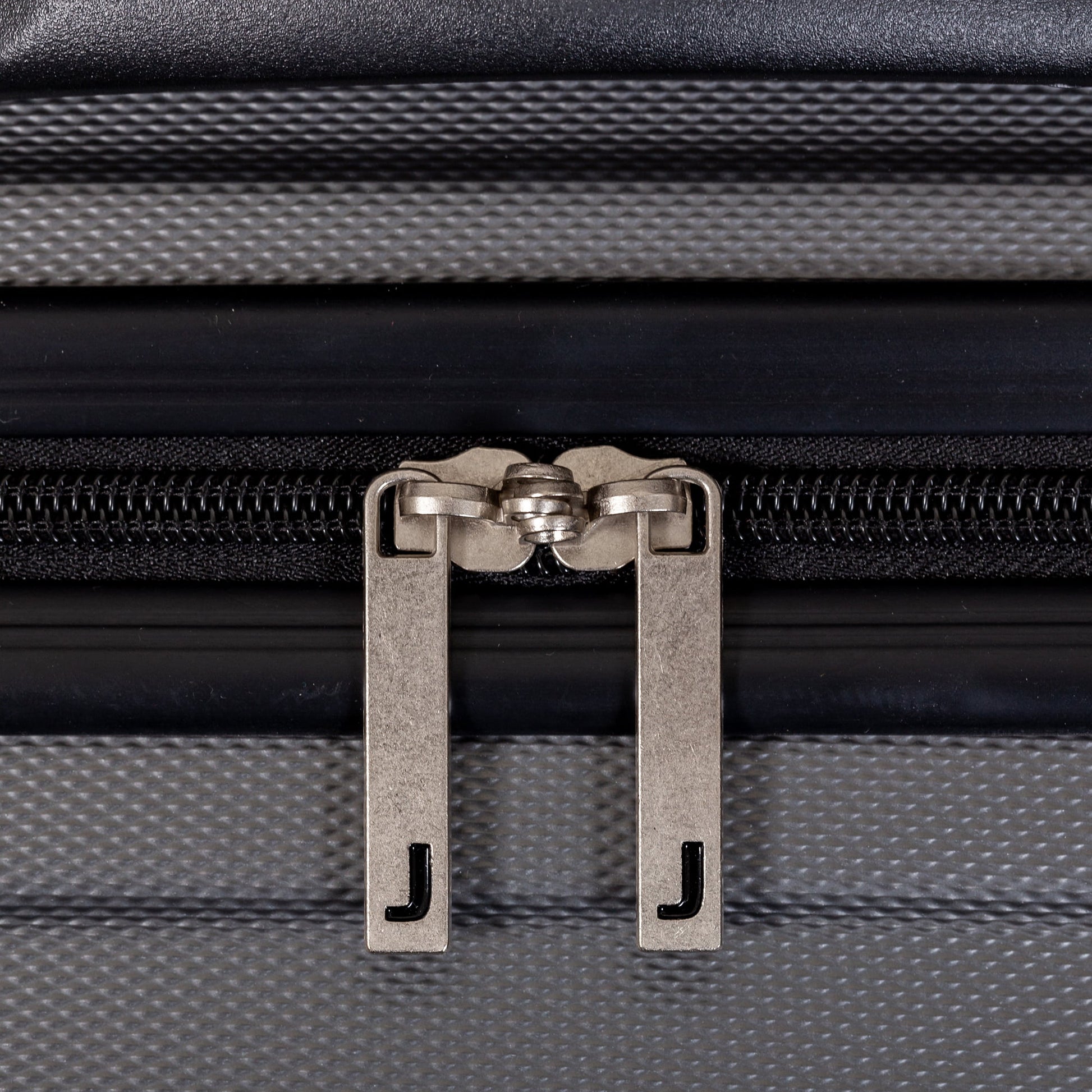 Jetstream Luggage Charcoal Jetstream 3-Piece Spinner Luggage Set
