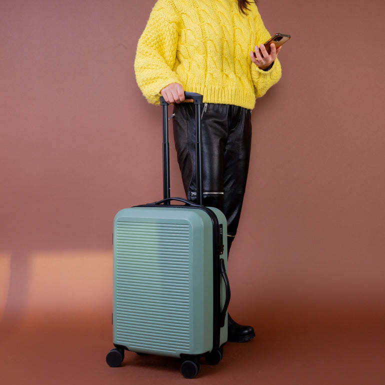 Jetstream Luggage Jetstream 3-Piece Carry-On Luggage & Packing Cube Set