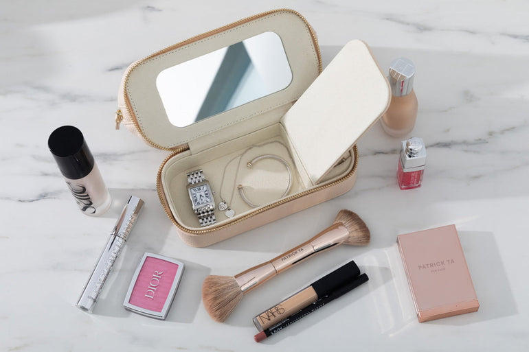 Mia Elyssia Toiletry kit Mia Elyssia Cosmetics & Jewellery Case