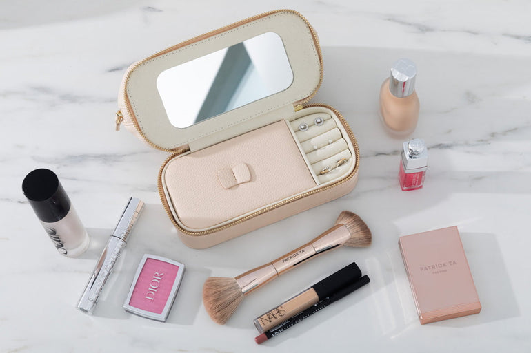 Mia Elyssia Toiletry kit Mia Elyssia Cosmetics & Jewellery Case