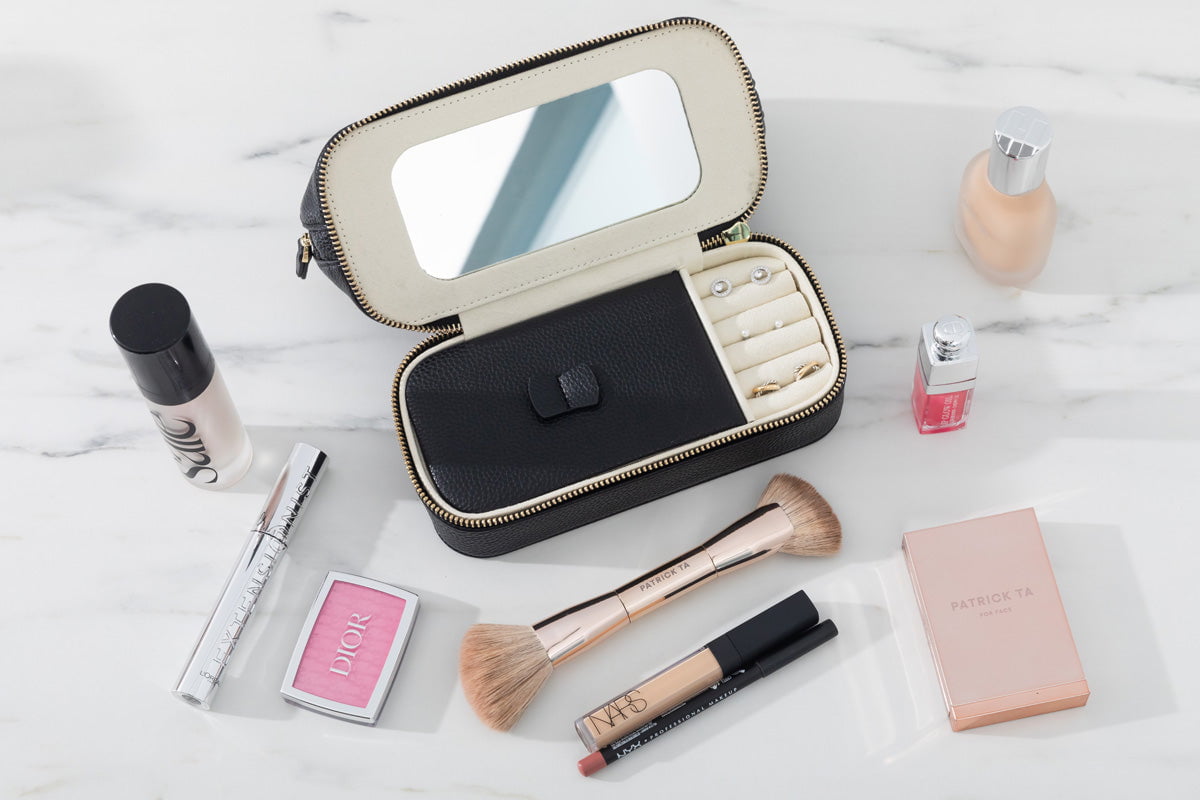 Mia Elyssia Toiletry kit Mia Elyssia Cosmetics & Jewellery Case