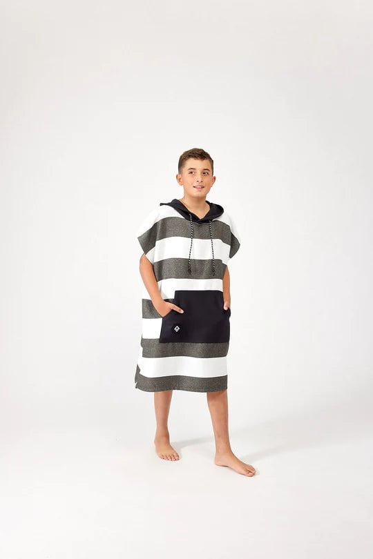 Nomadix Apparel Nomadix Changing Poncho - Stripes Noll Black