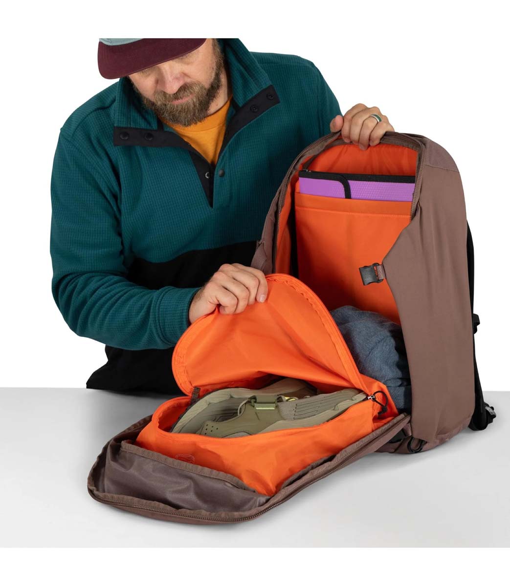 Osprey Backpacks Black Osprey Metron 24 Pack