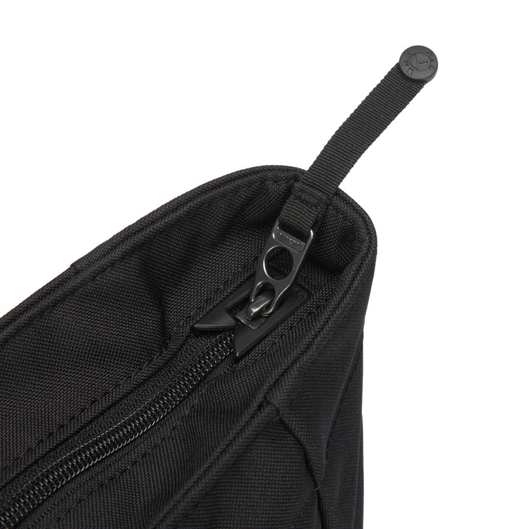 Pacsafe Backpacks Pacsafe GO Anti-Theft Totepack