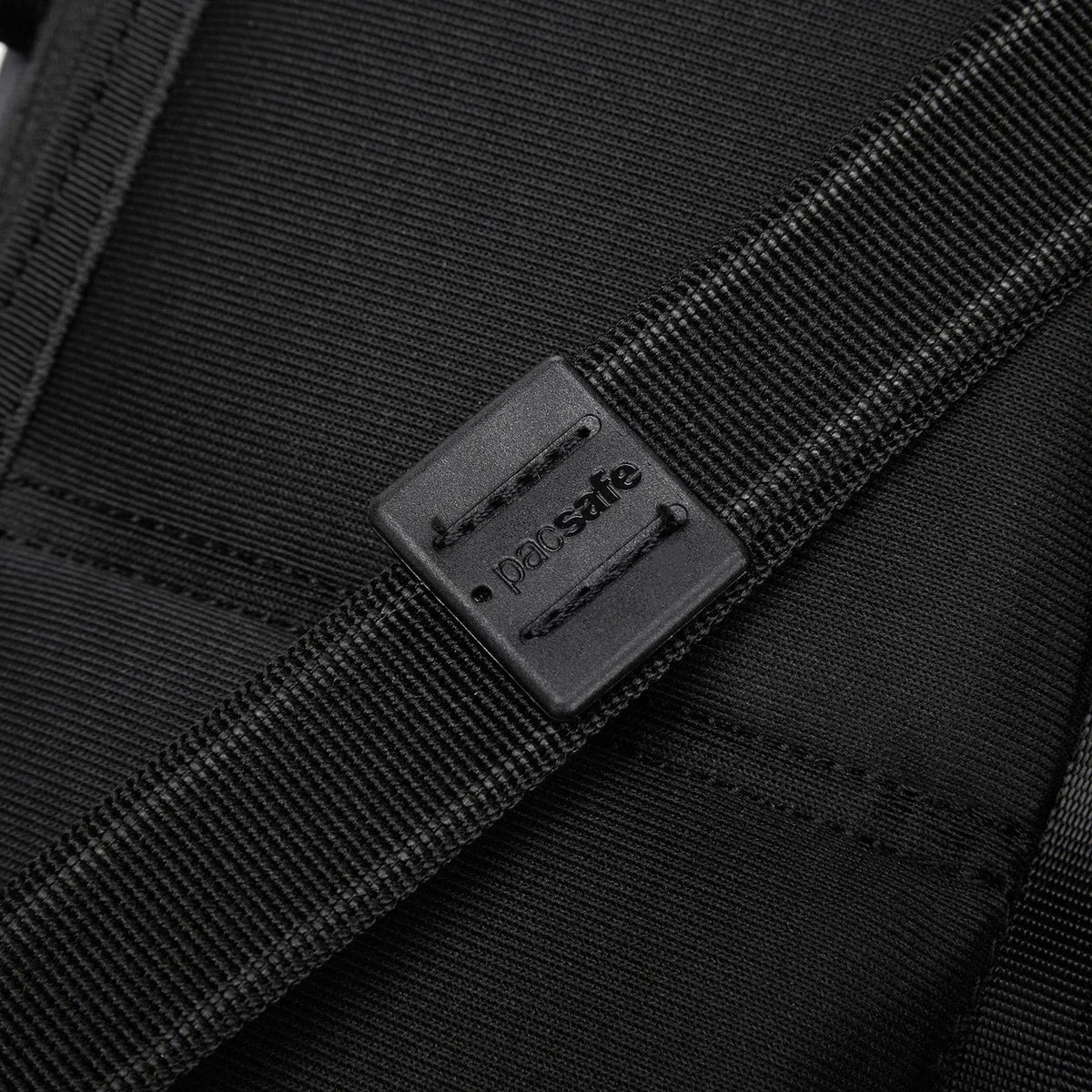 Pacsafe Backpacks Pacsafe Metrosafe X Anti-Theft 16-Inch Commuter Backpack