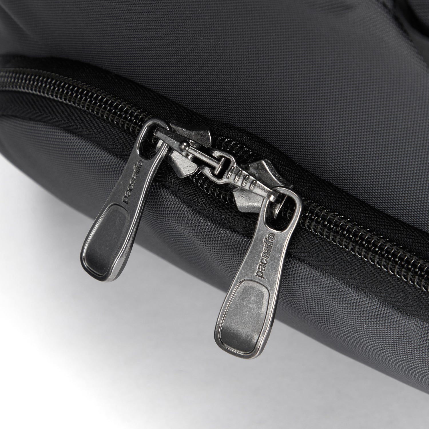 Pacsafe Backpacks Pacsafe Venturesafe EXP35 Anti-Theft Travel Backpack