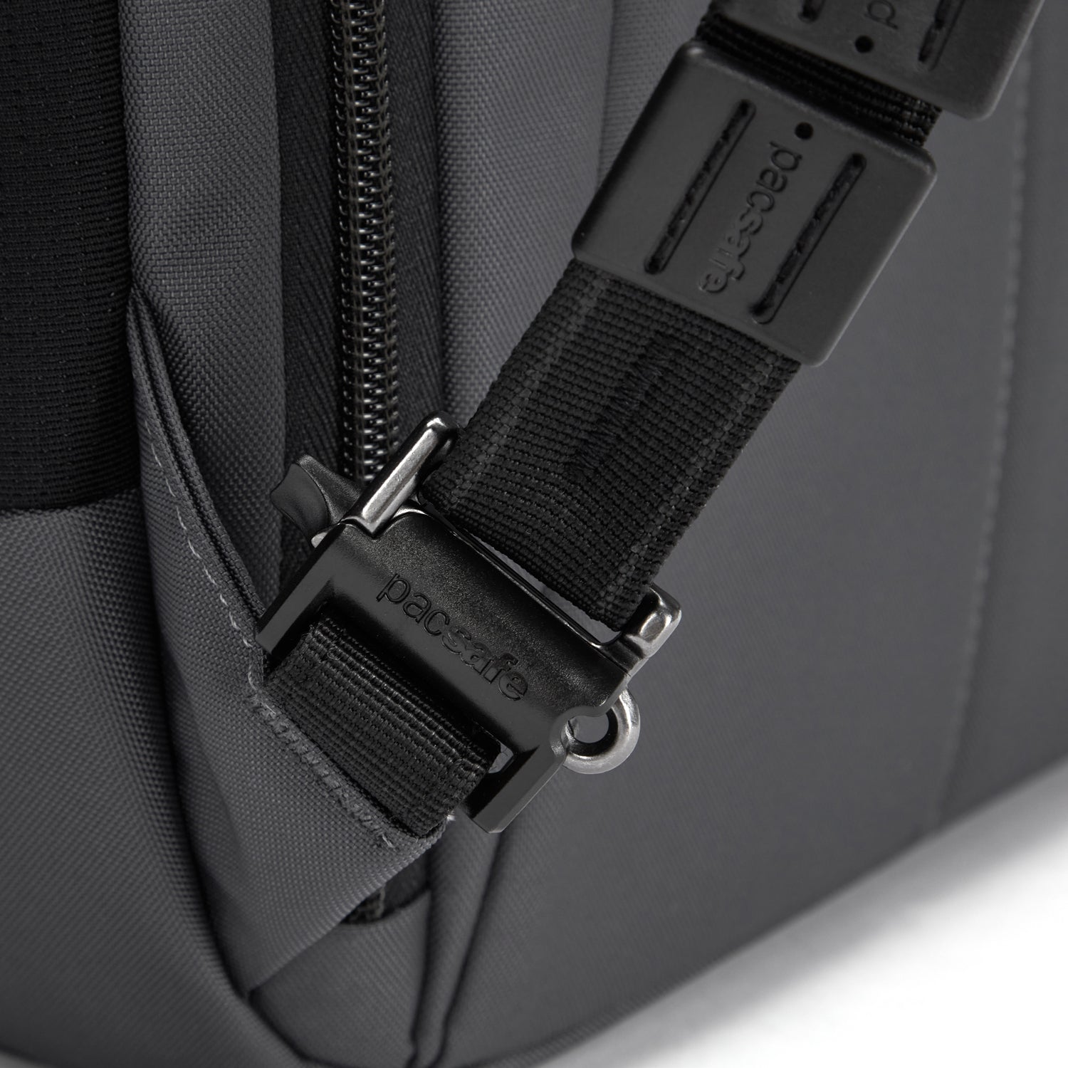 Pacsafe Backpacks Pacsafe Venturesafe EXP35 Anti-Theft Travel Backpack