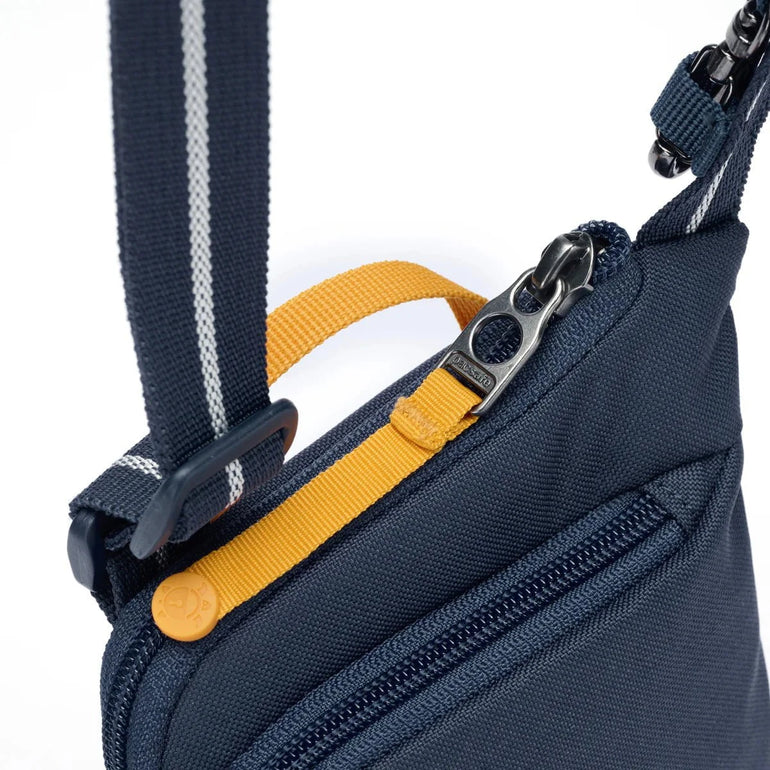 Pacsafe Cross-Body Bag Pacsafe GO Anti-Theft Tech Crossbody
