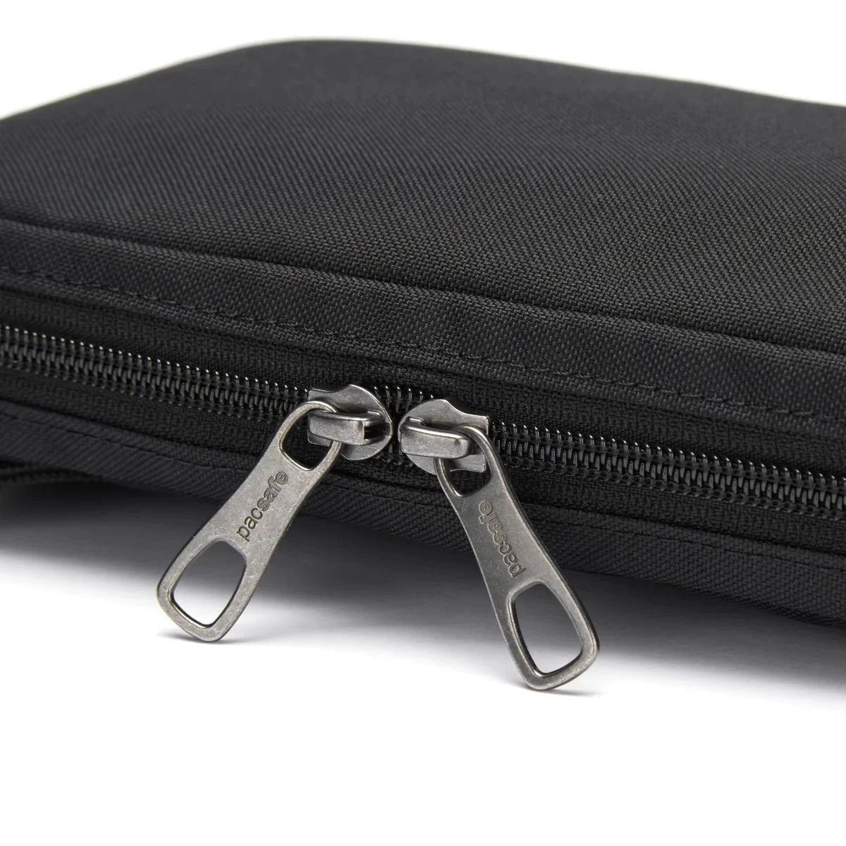 Pacsafe Cross-Body Bag Pacsafe RFIDsafe™ RFID Blocking Tech Crossbody