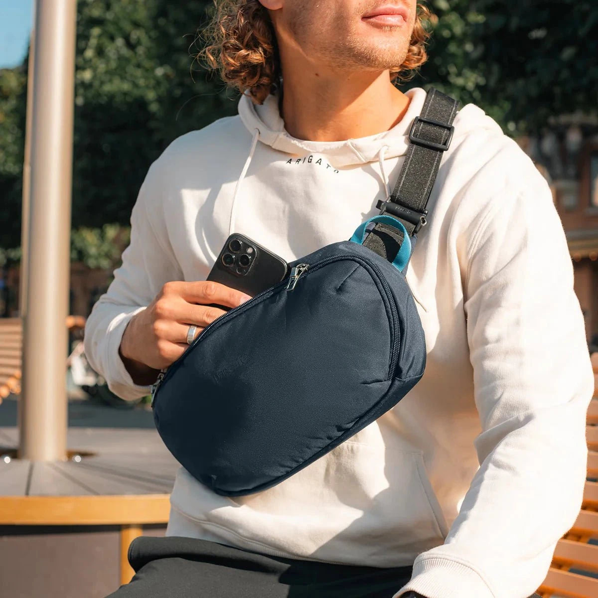 Pacsafe Sling Bag Pacsafe Metrosafe X Anti-Theft Urban Sling