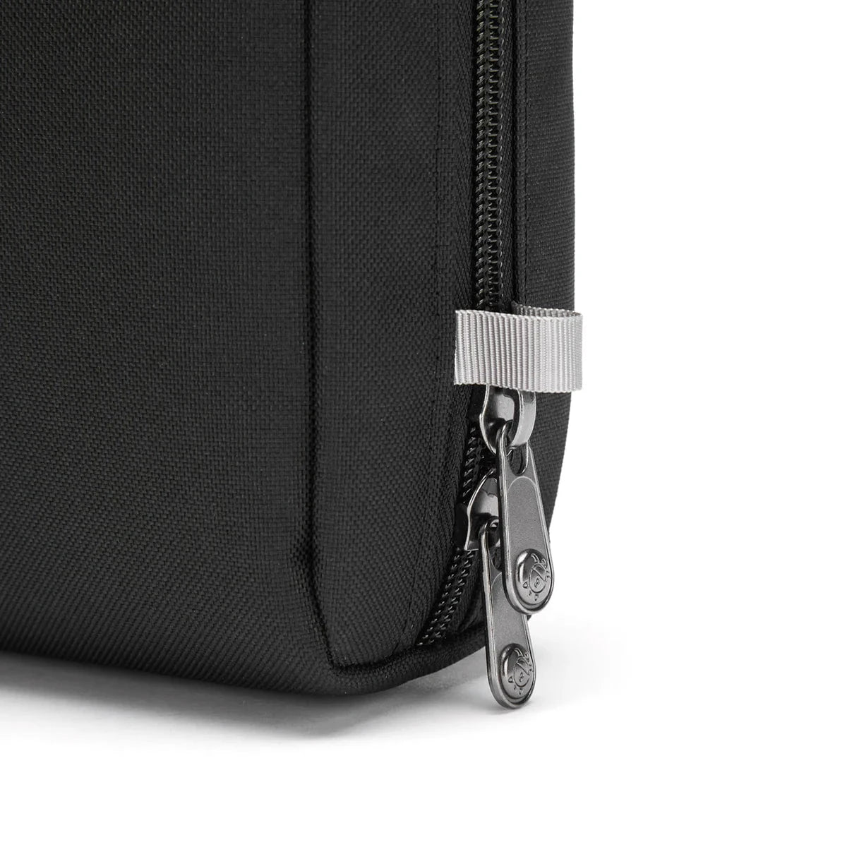Pacsafe Travel Accessories Pacsafe RFIDsafe™ RFID Blocking Gear Pouch