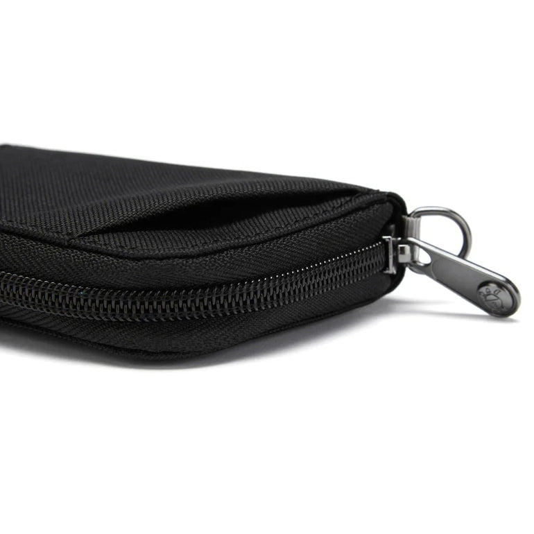 Pacsafe Wallets Pacsafe RFIDsafe™ RFID Blocking Card Wallet