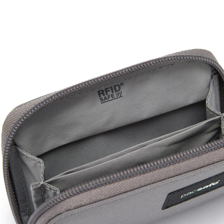 Pacsafe Wallets Pacsafe RFIDsafe™ RFID Blocking Card Wallet