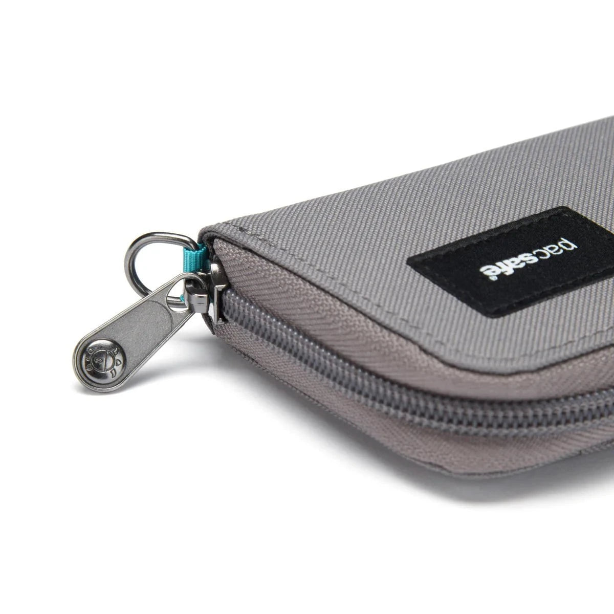 Pacsafe Wallets Pacsafe RFIDsafe™ RFID Blocking Card Wallet