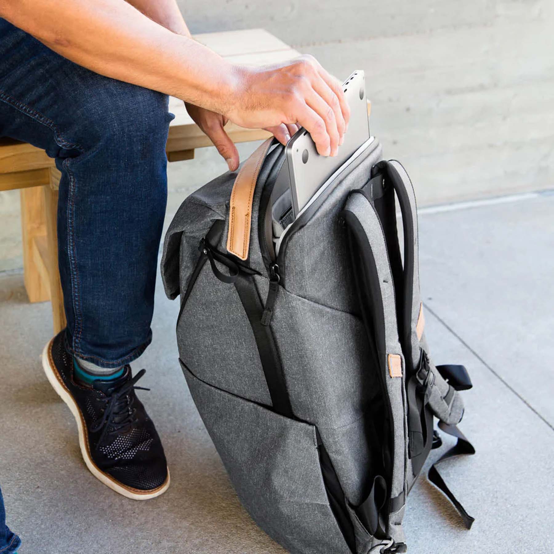 Peak Design Backpacks Peak Design Everyday Backpack 20L
