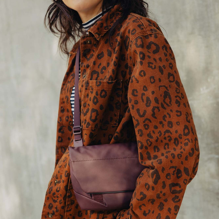 Peak Design Cross-Body Bag Peak Design Field Pouch V2