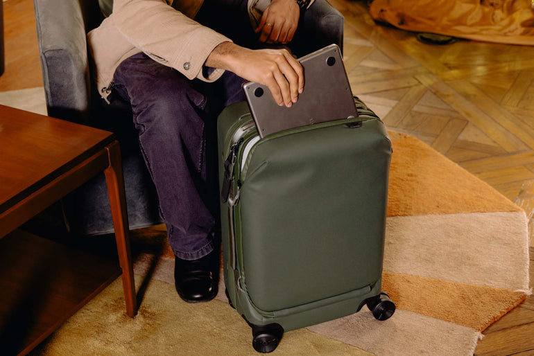 Peak Design Luggage Peak Design Roller Pro Carry-On Luggage