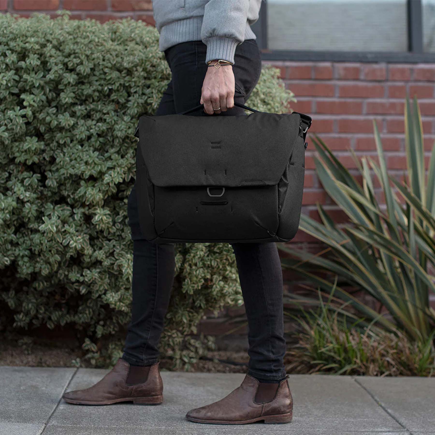Peak Design Messenger Bags Peak Design Everyday Messenger 13L