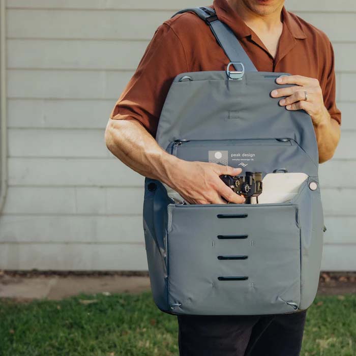 Peak Design Messenger Bags Peak Design Everyday Messenger 13L