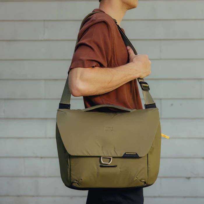Peak Design Messenger Bags Peak Design Everyday Messenger 13L