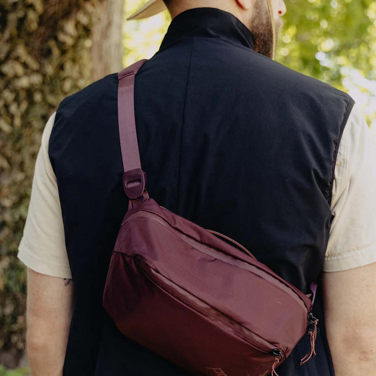 Peak Design Sling Bag Peak Design Outdoor Sling 4L