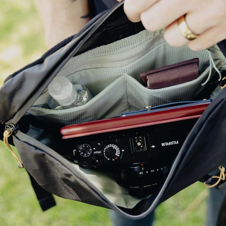 Peak Design Sling Bag Peak Design Outdoor Sling 4L