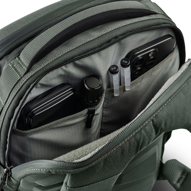 Pelican Backpacks Pelican TRVL Aegis 18L Backpack