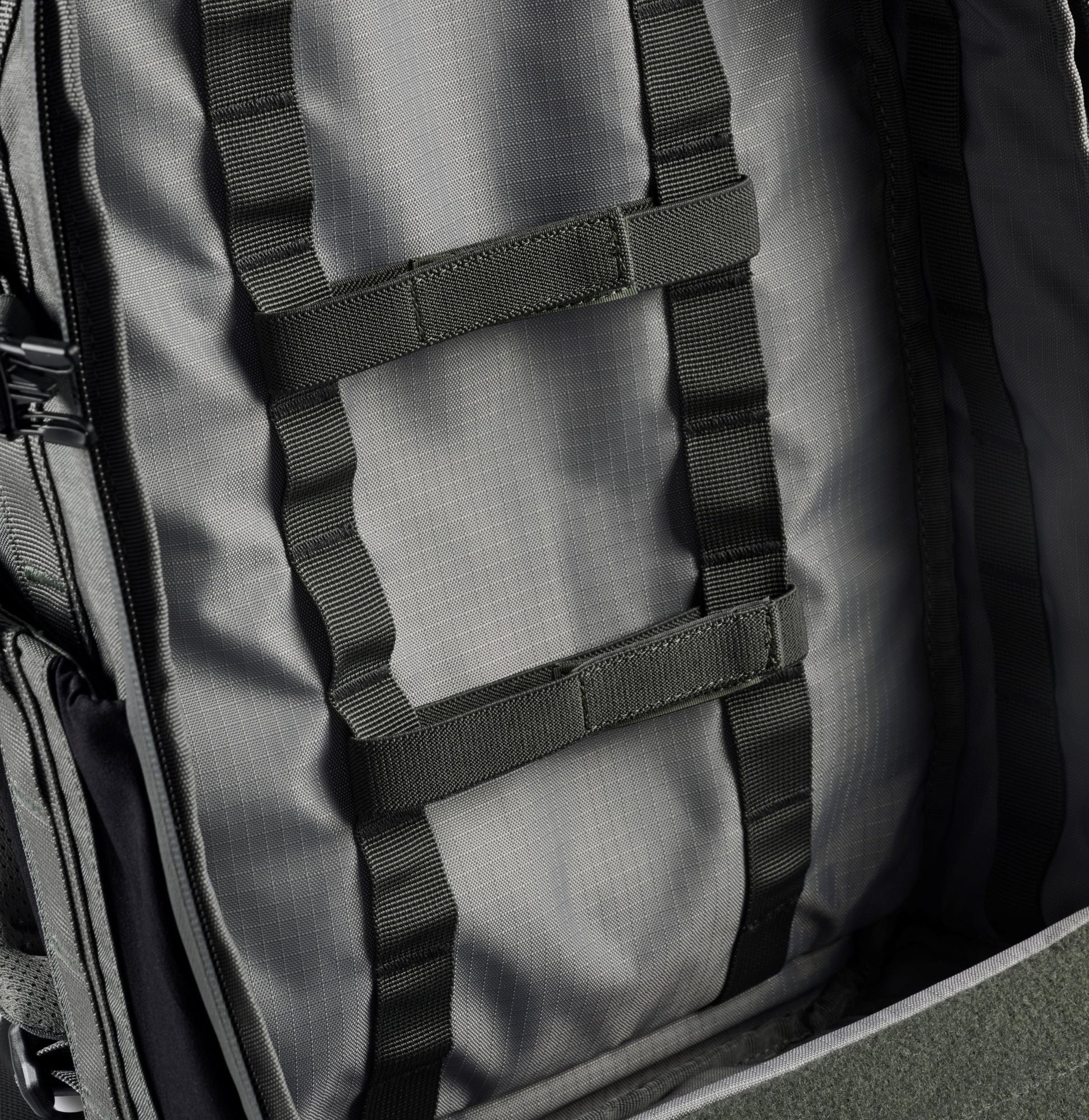 Pelican Backpacks Pelican TRVL Aegis 25L Backpack