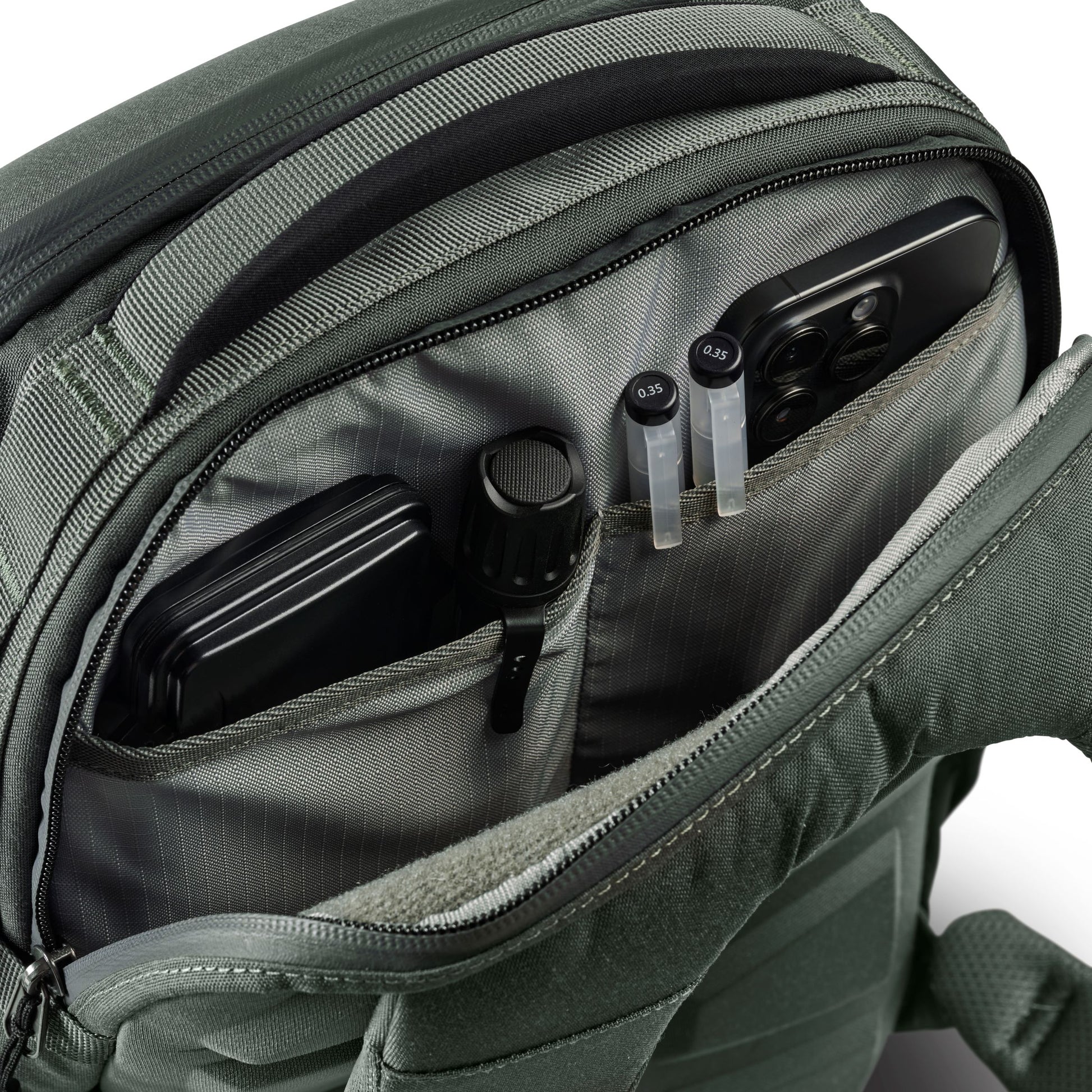 Pelican Backpacks Pelican TRVL Aegis 25L Backpack