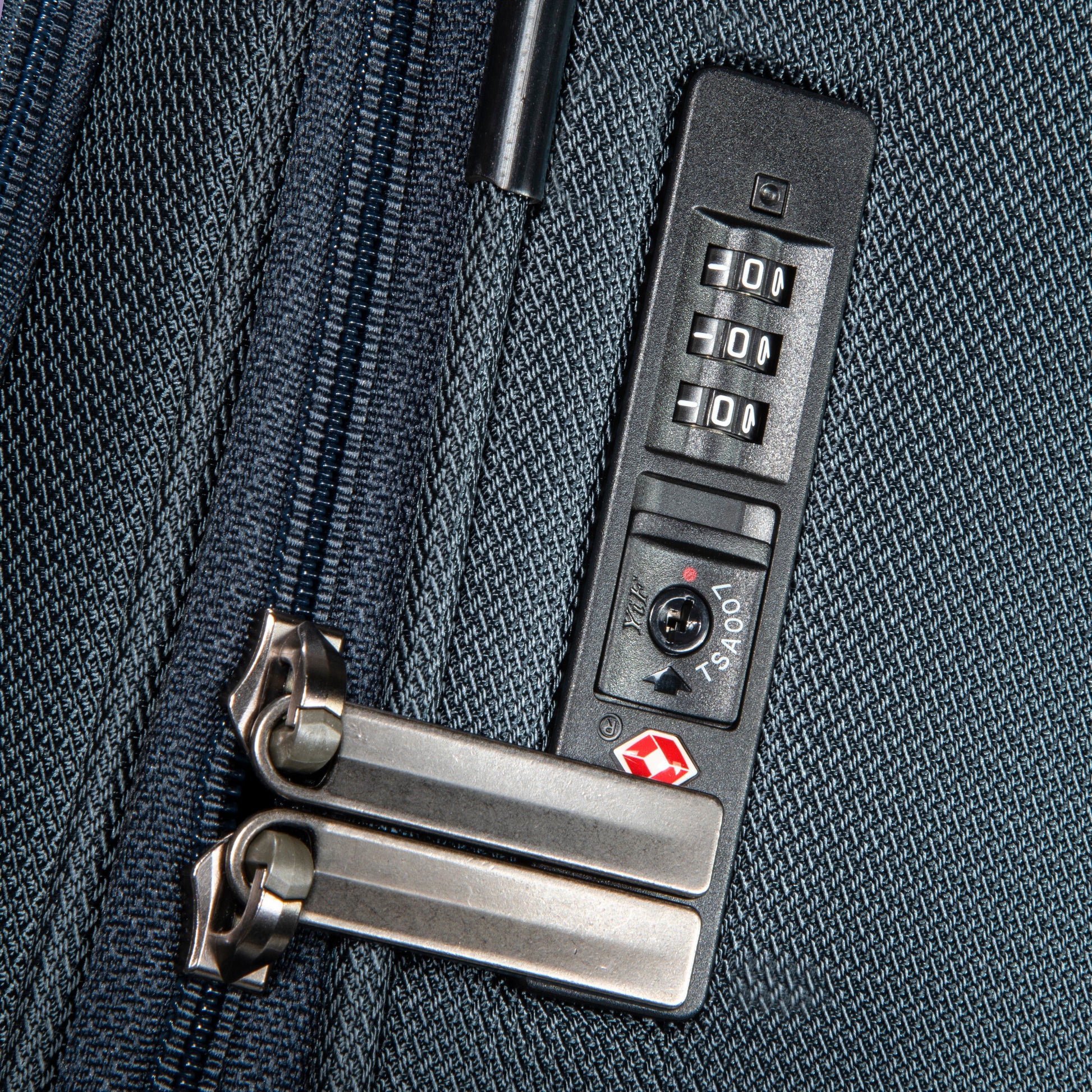 Ricardo Beverly Hills Luggage Ricardo Beverly Hills Avalon Carry-On Spinner Luggage