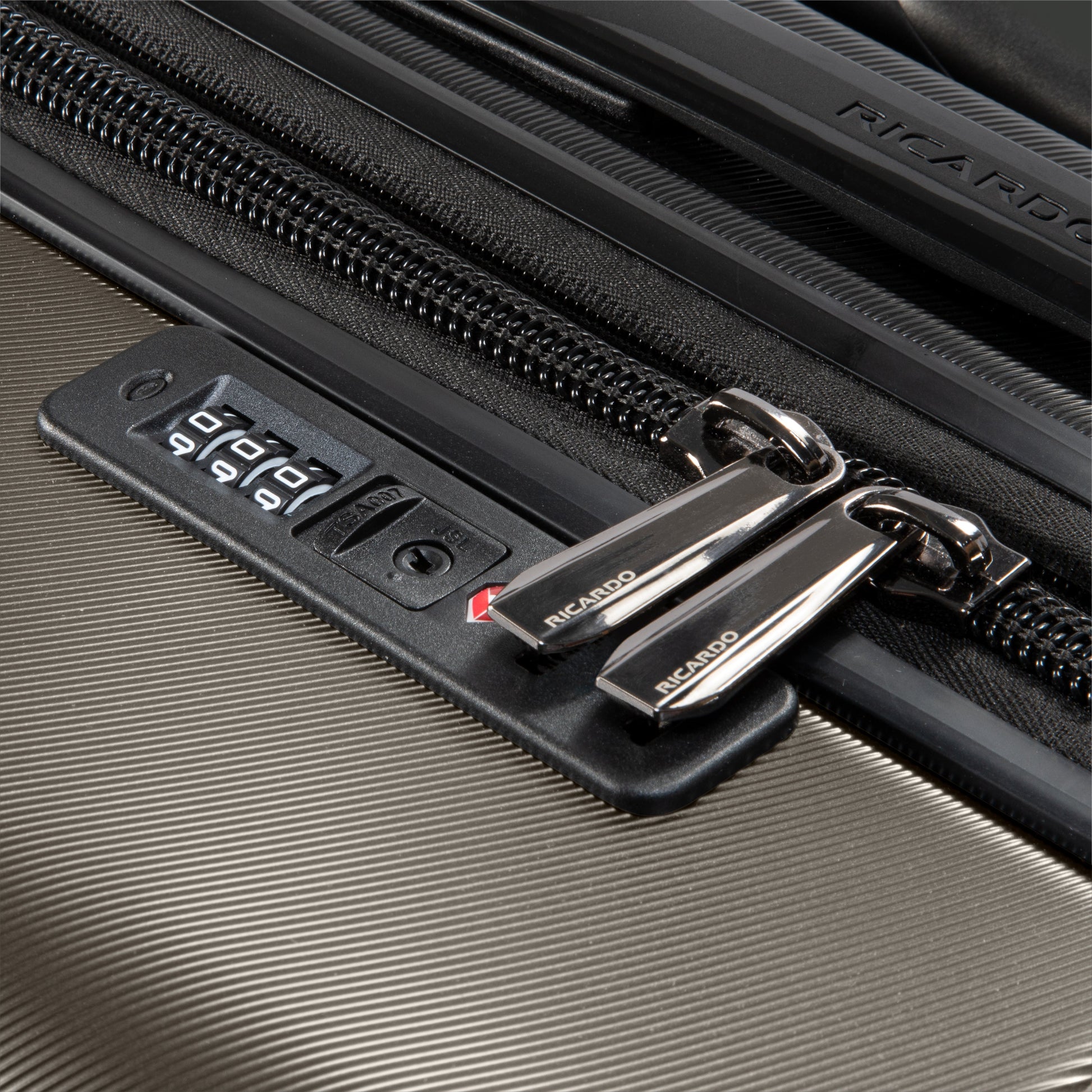 Ricardo Beverly Hills Luggage Ricardo Beverly Hills Montecito 2.0 Hardside Expandable Spinner 3-Piece Luggage Set