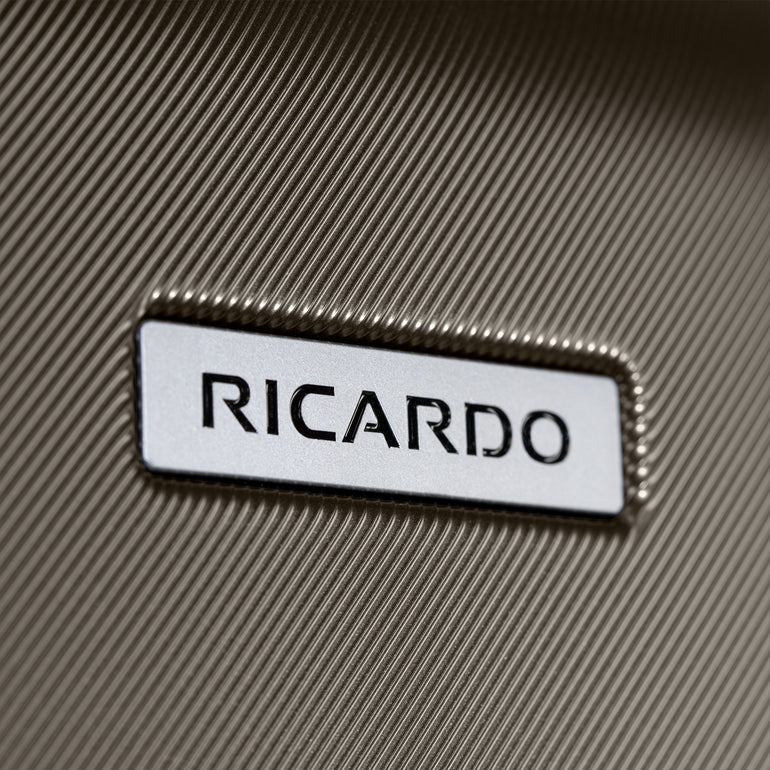Ricardo Beverly Hills Luggage Ricardo Beverly Hills Montecito 2.0 Hardside Large Check-In Expandable Spinner Luggage