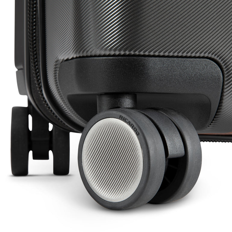Ricardo Beverly Hills Luggage Ricardo Beverly Hills Montecito 2.0 Hardside Large Check-In Expandable Spinner Luggage