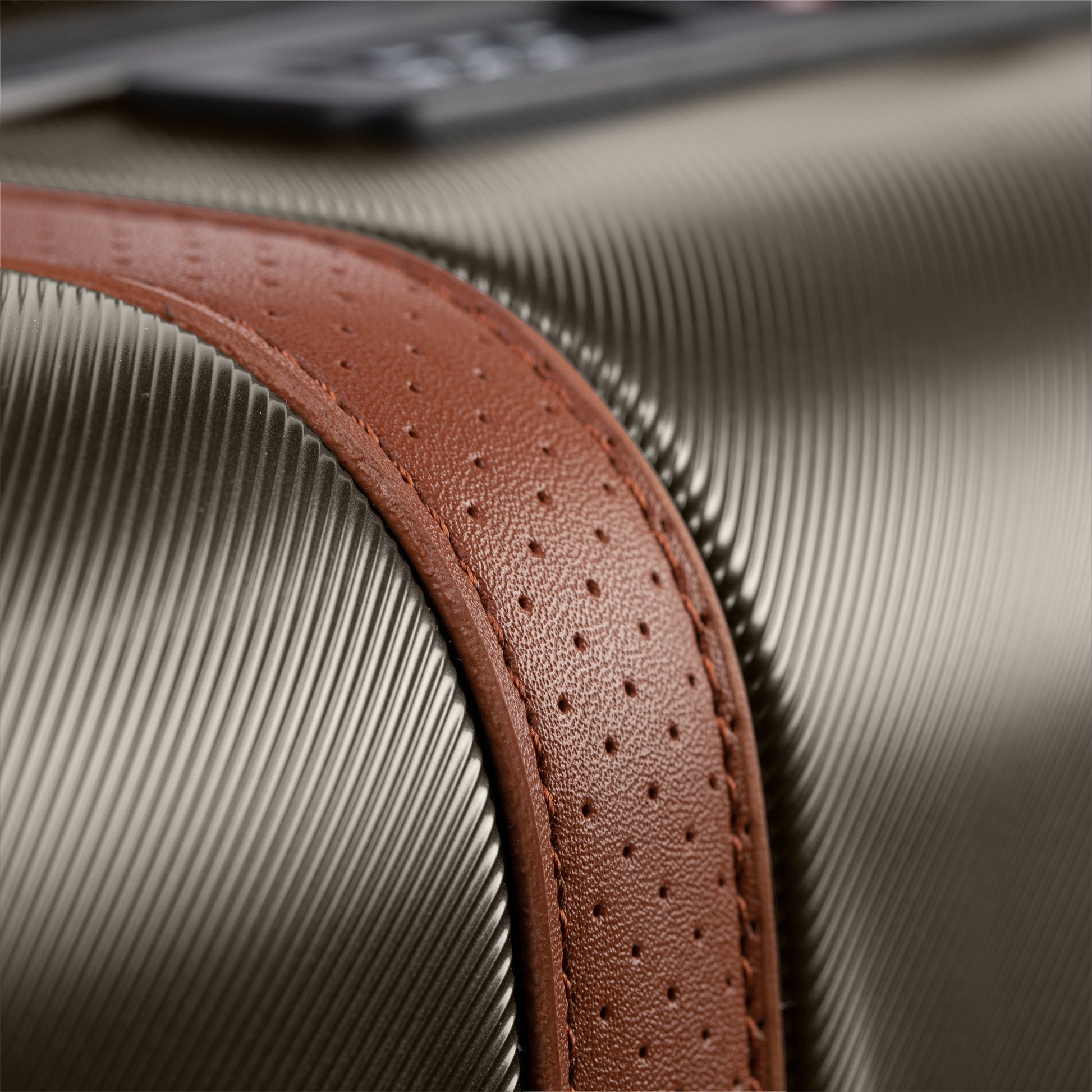 Ricardo Beverly Hills Luggage Ricardo Beverly Hills Montecito 2.0 Hardside Medium Check-In Expandable Spinner Luggage