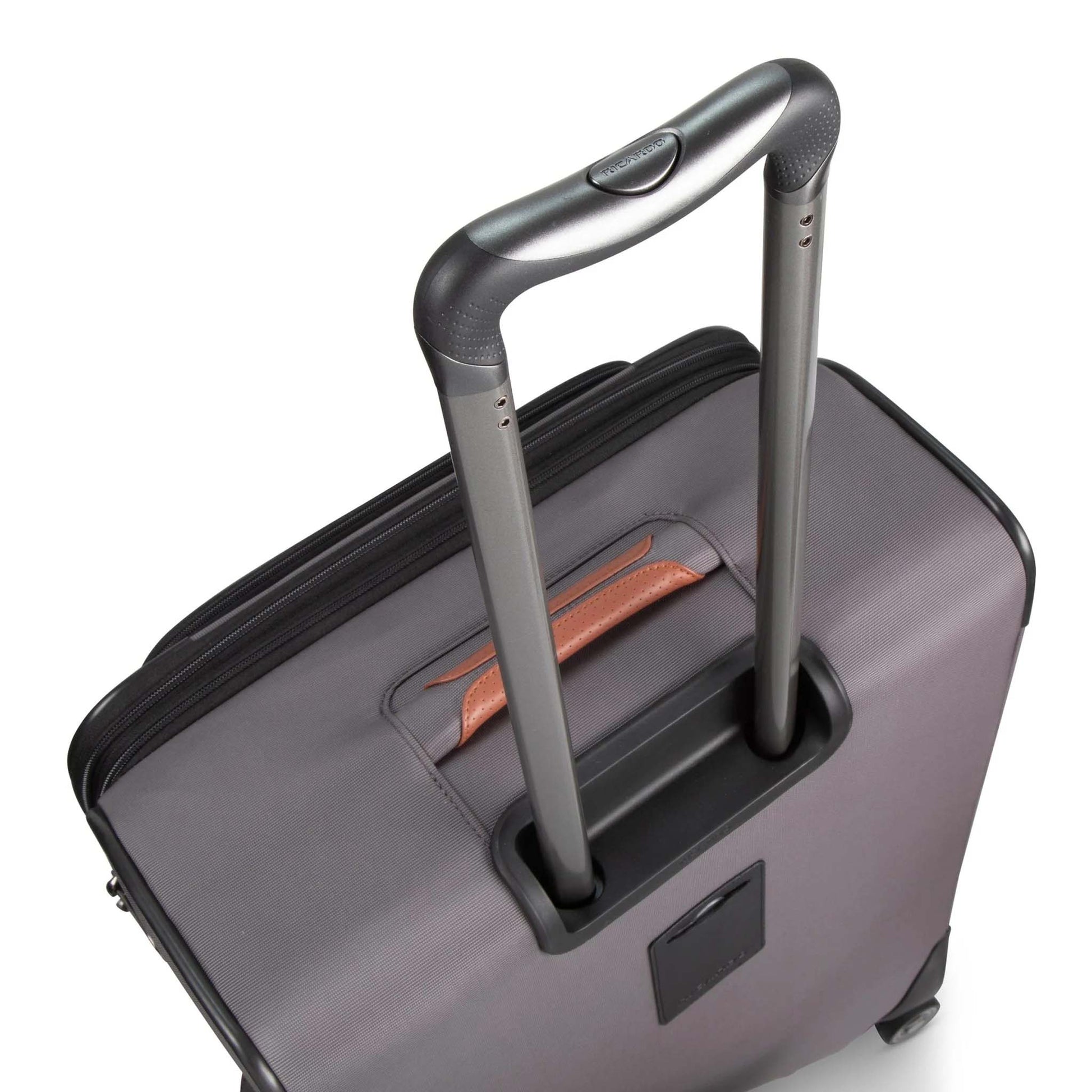 Ricardo Beverly Hills Luggage Ricardo Beverly Hills Montecito 3.0 Softside 21" Carry-On Luggage