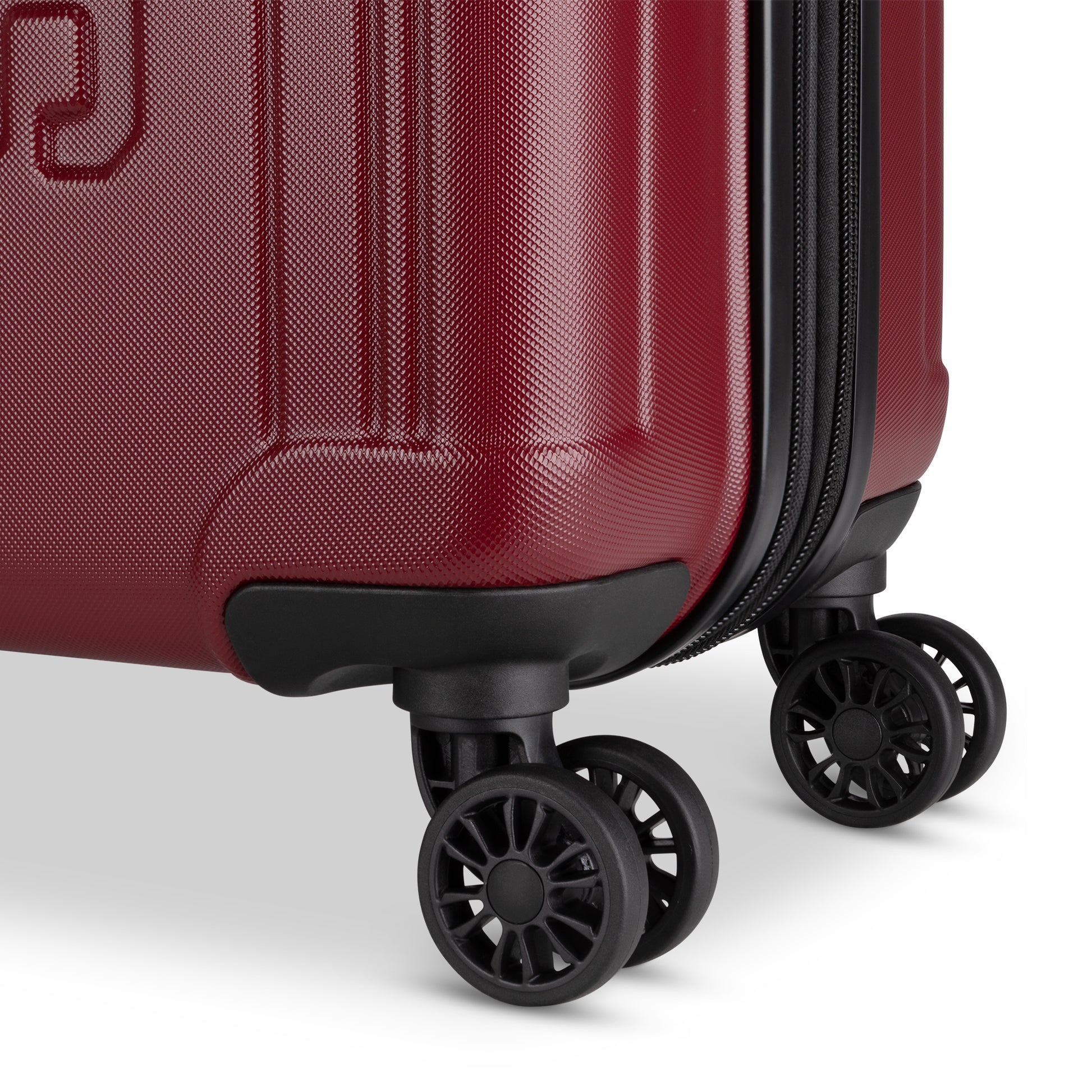 Roots Luggage Roots Identity Expandable Spinner Medium Luggage