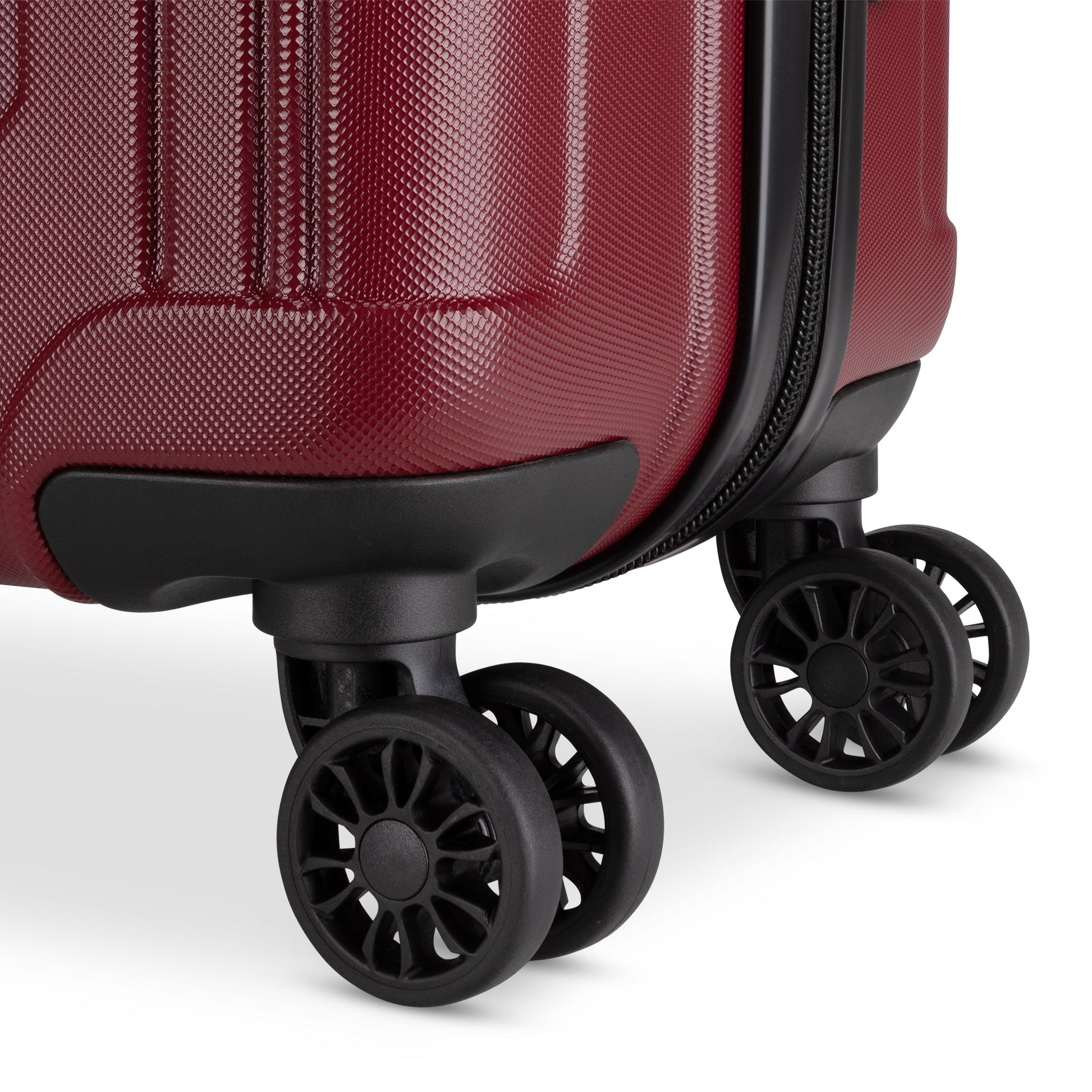 Roots Luggage Roots Identity Spinner 20" Carry-On Luggage