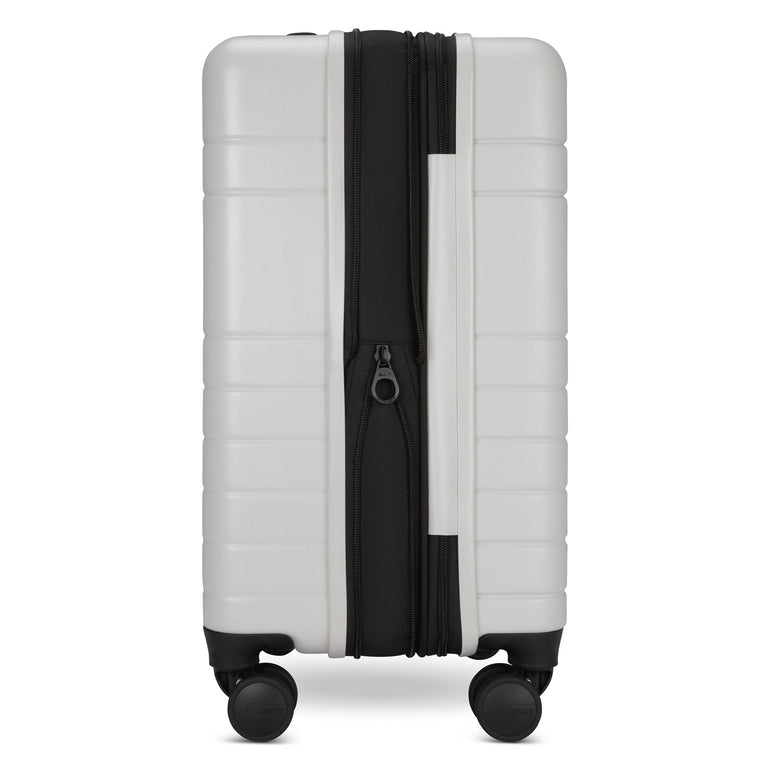 Roots Luggage Roots Travel Expandable Spinner 19" Carry-On Luggage