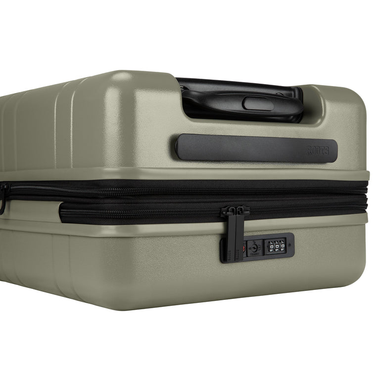 Roots Luggage Roots Travel Expandable Spinner 19" Carry-On Luggage
