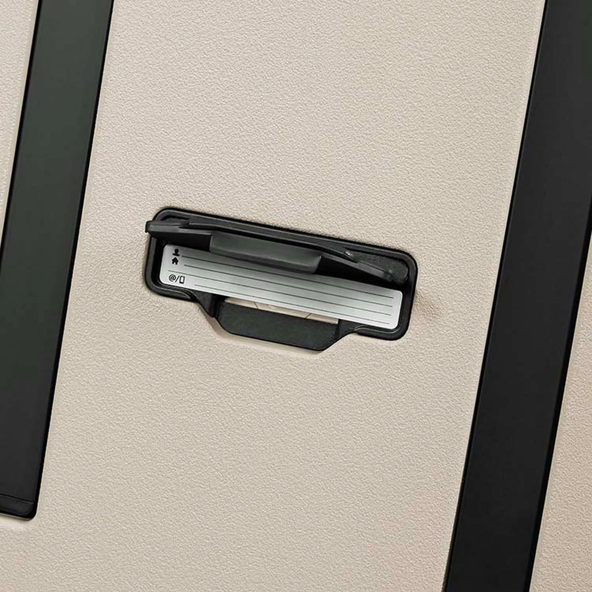 Samsonite Luggage Samsonite Essens Spinner Medium Luggage