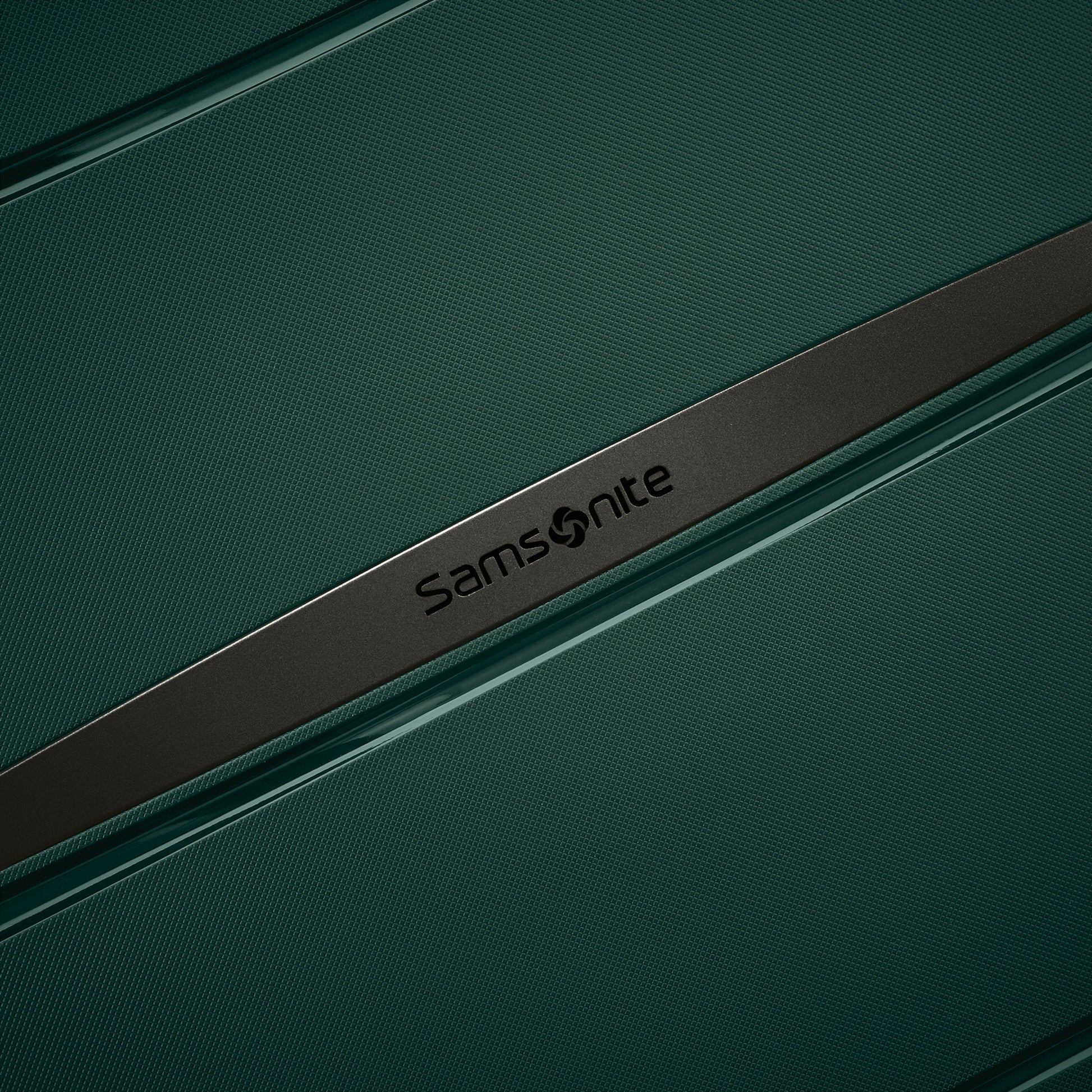 Samsonite Luggage Samsonite Outline Pro Carry-On Spinner Luggage