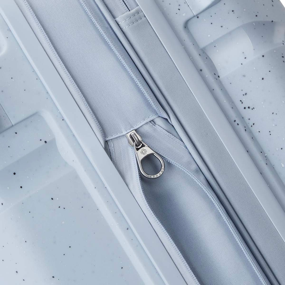 Samsonite Luggage Samsonite Outline Pro Carry-On Spinner Luggage