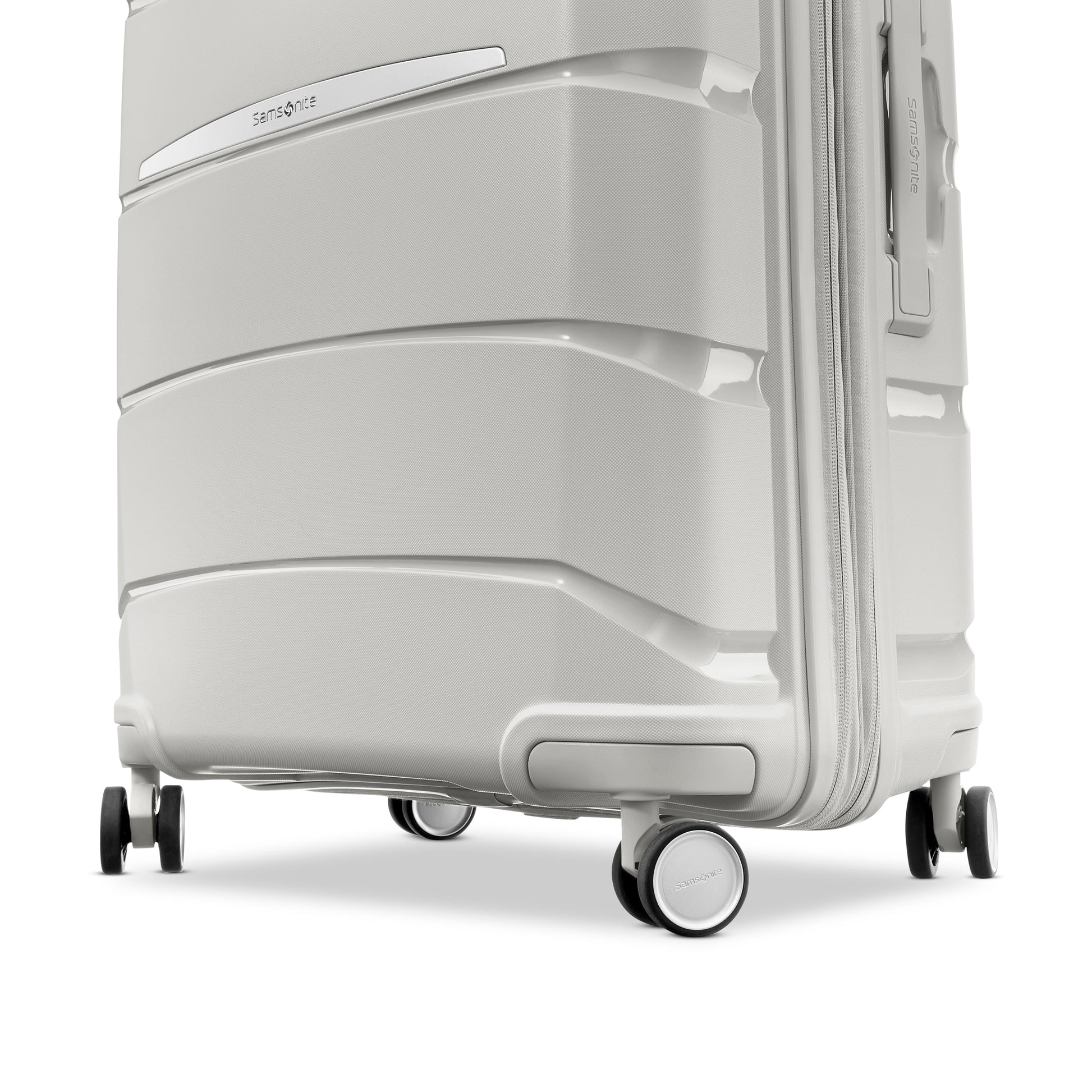 Samsonite Luggage Samsonite Outline Pro Medium Expandable Spinner Luggage