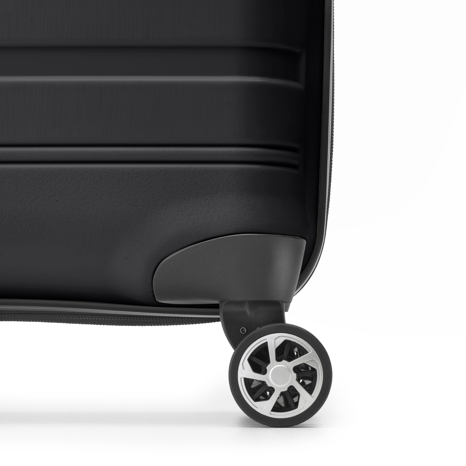 Samsonite Luggage Samsonite Sirocco Collection Spinner Medium Expandable Luggage