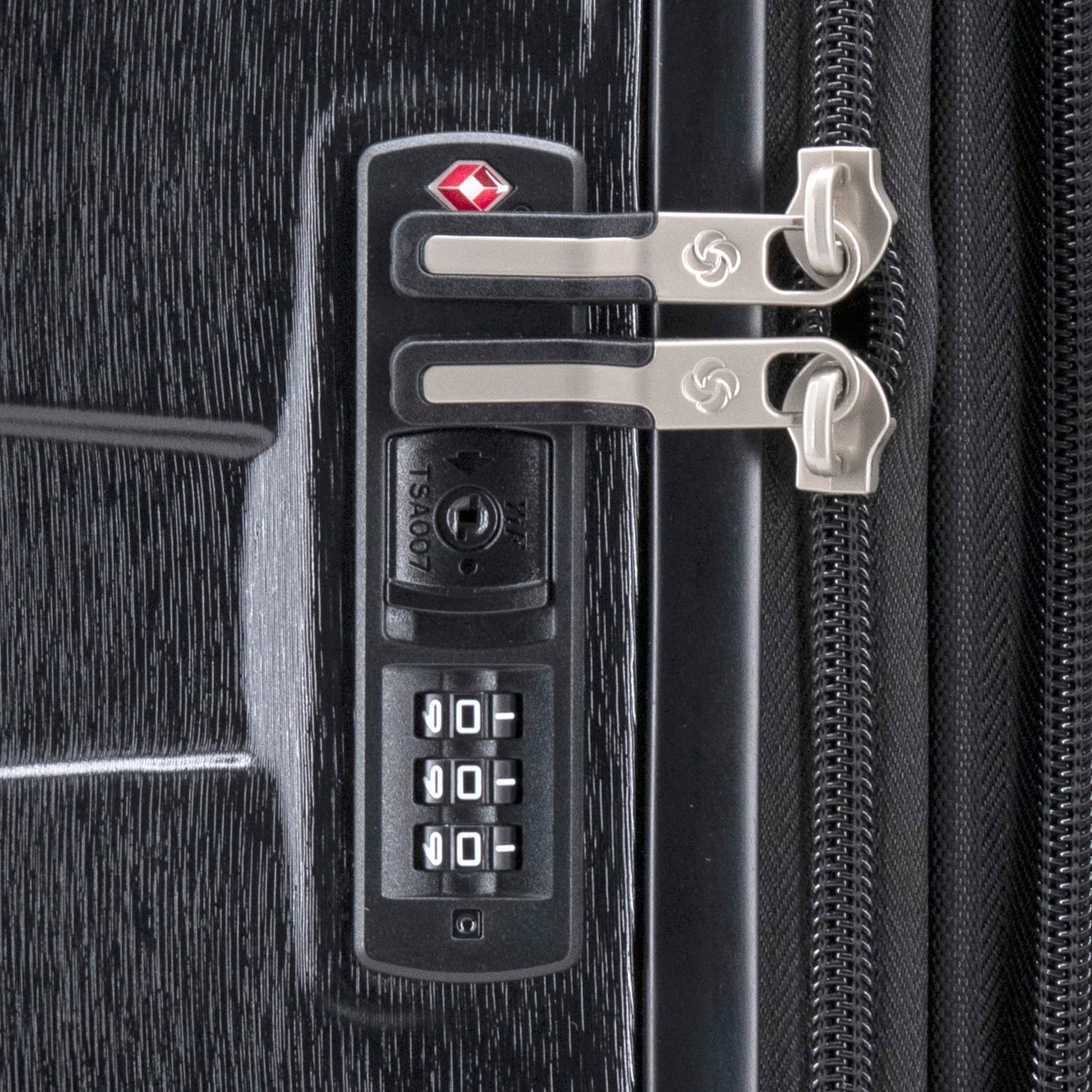 Samsonite Luggage Samsonite Ziplite 6 Spinner Medium Expandable Luggage